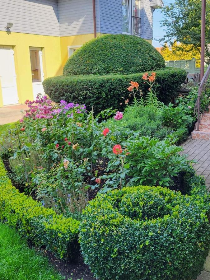 Vila Florena Garden Palanga Eksteriør billede